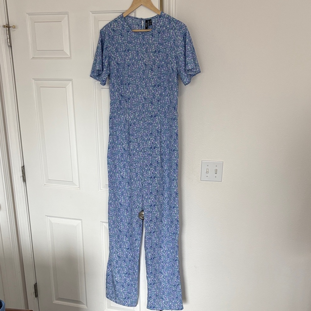 Vero Moda Blue Birch Floral Jumpsuit